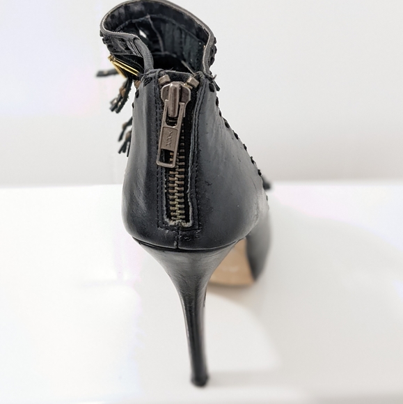 Leather heels by Aldo - Picture 11 of 16
